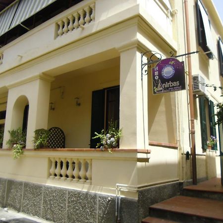 Anirbas Bed & Breakfast เรจโจ ดี คาลาเบีย ภายนอก รูปภาพ