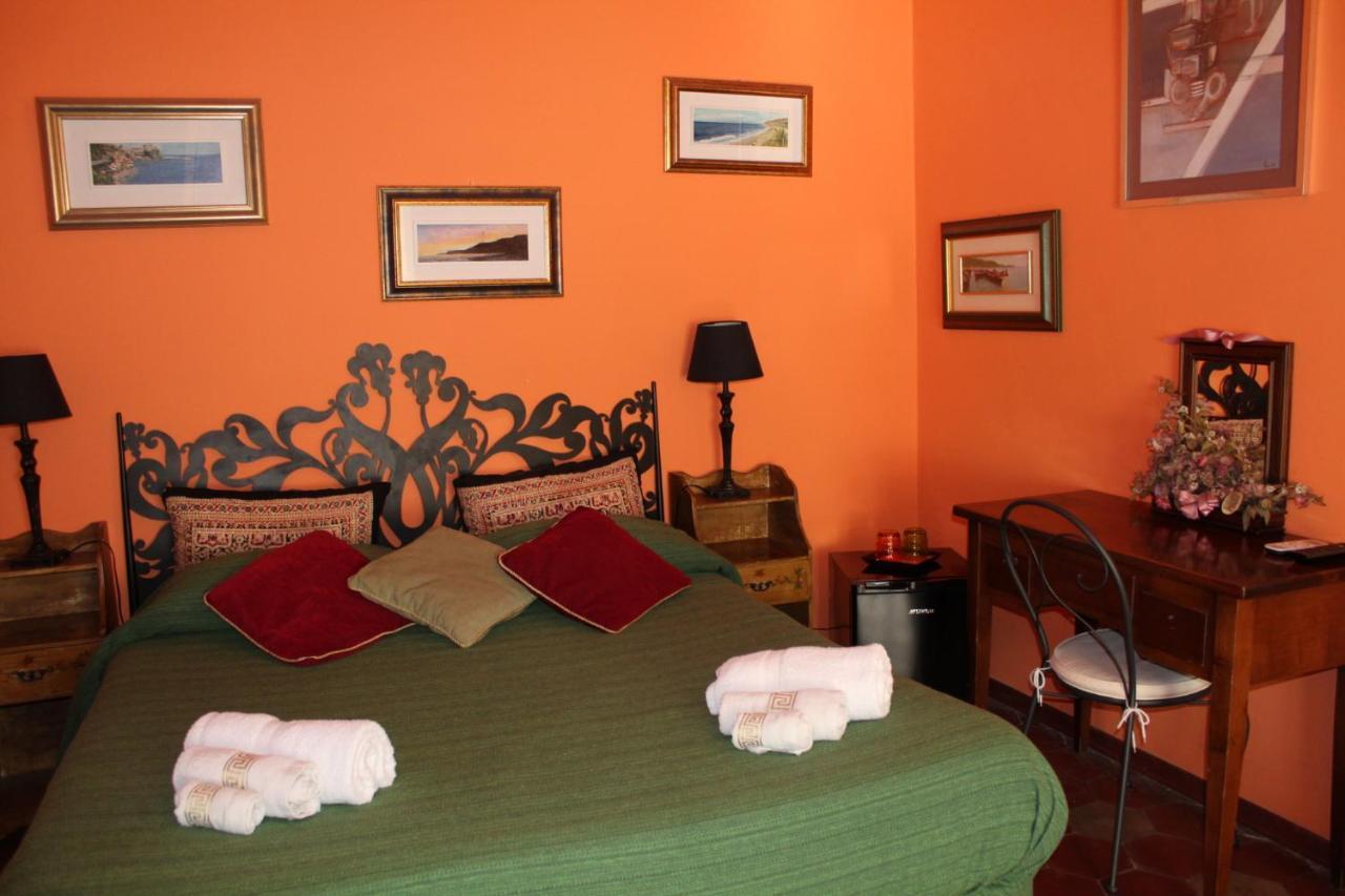 Anirbas Bed & Breakfast เรจโจ ดี คาลาเบีย ภายนอก รูปภาพ