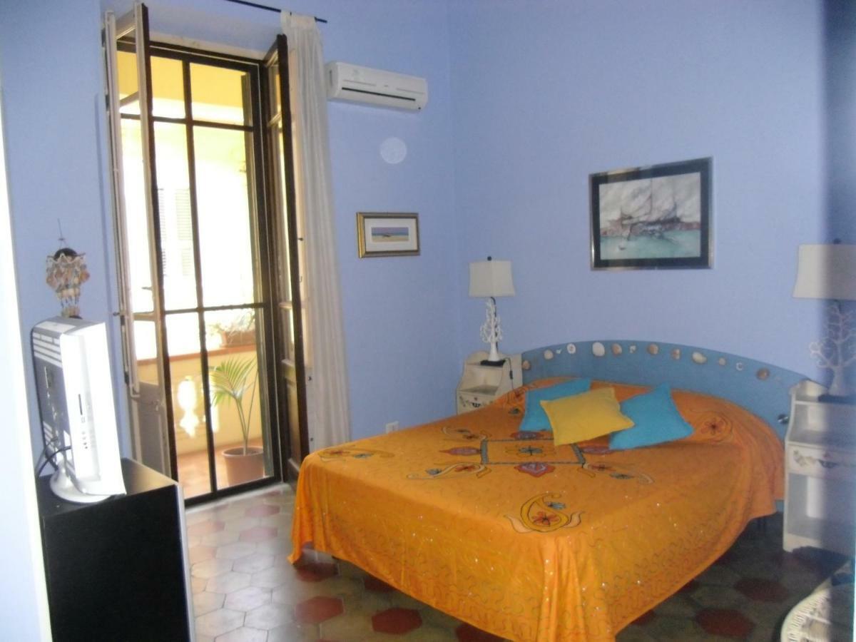 Anirbas Bed & Breakfast เรจโจ ดี คาลาเบีย ภายนอก รูปภาพ